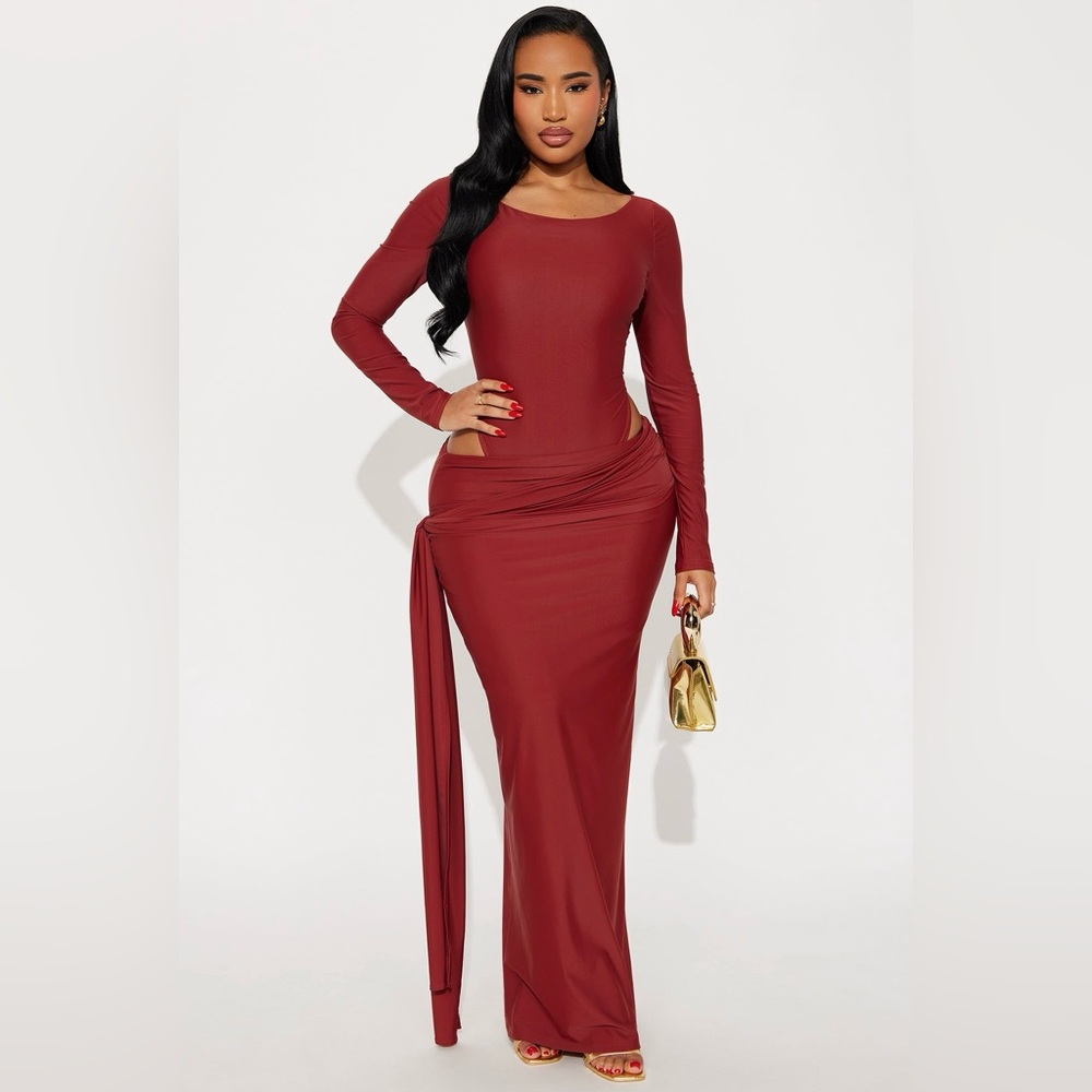 Fashion Nova 2 piece long skirt set